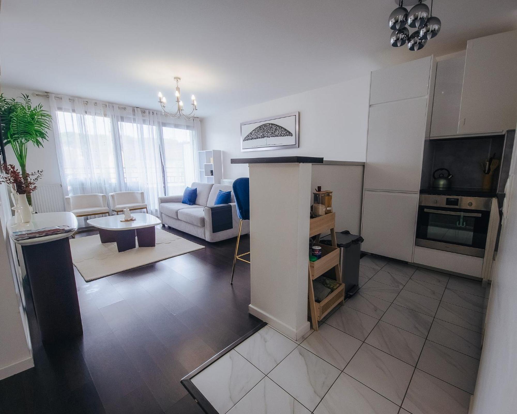 Appartement Luxueux, Neuf & Equipe A Versailles, Saint-Cyr-lʼÉcole Buitenkant foto