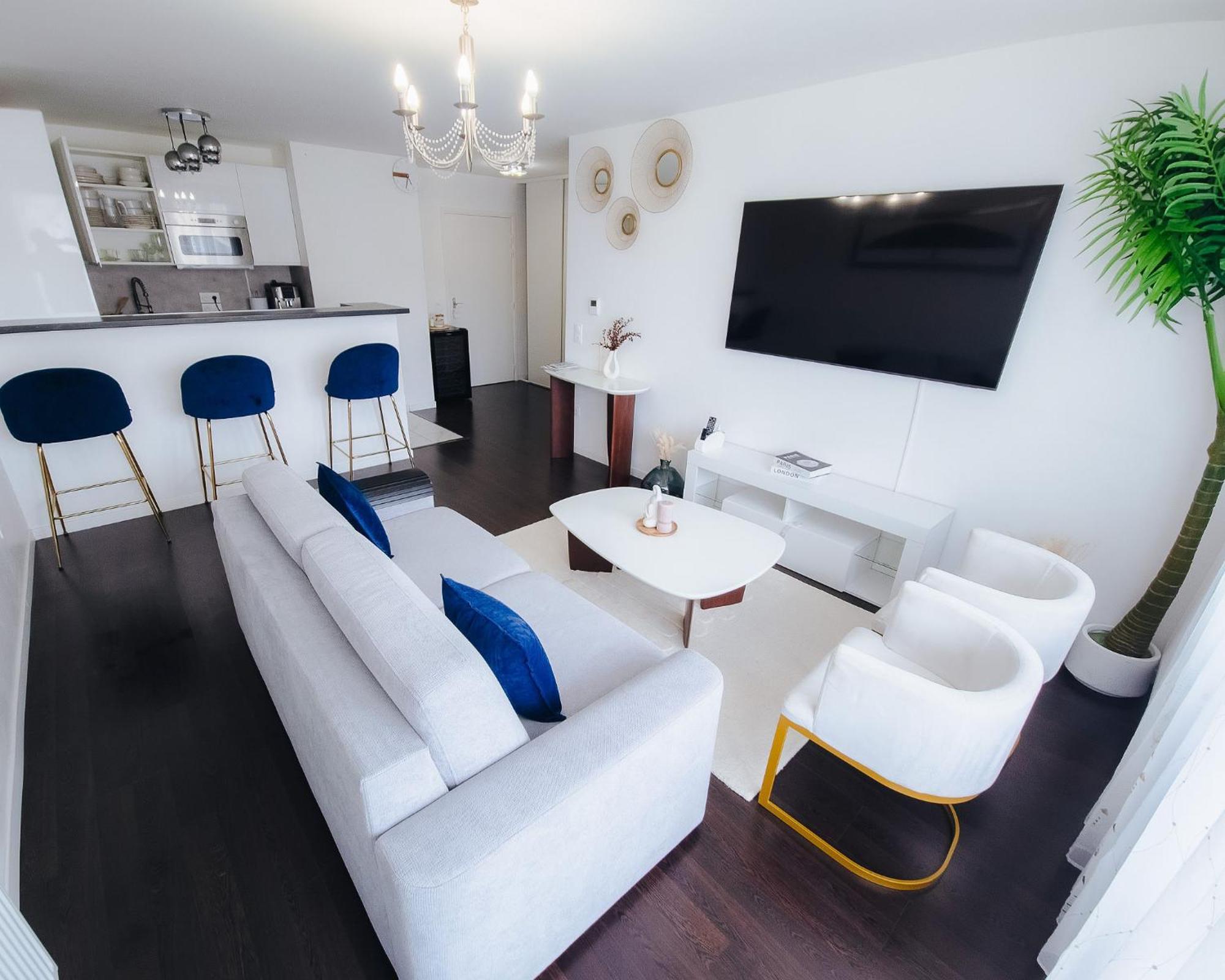 Appartement Luxueux, Neuf & Equipe A Versailles, Saint-Cyr-lʼÉcole Buitenkant foto